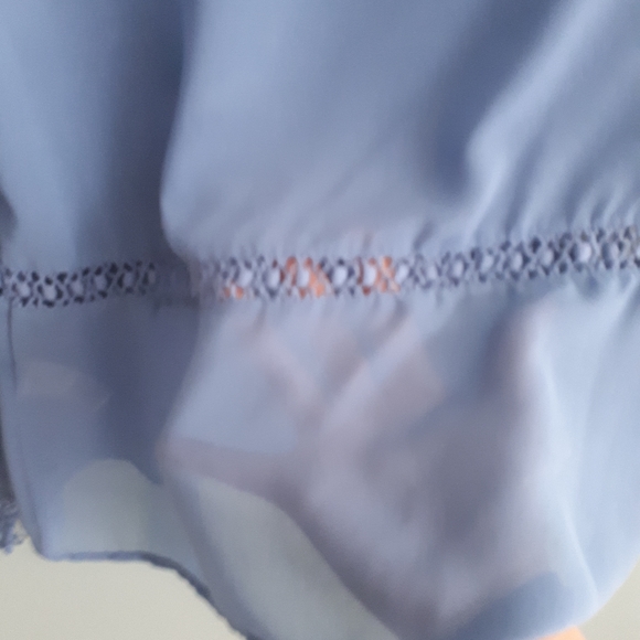 Blouse - Picture 3 of 4